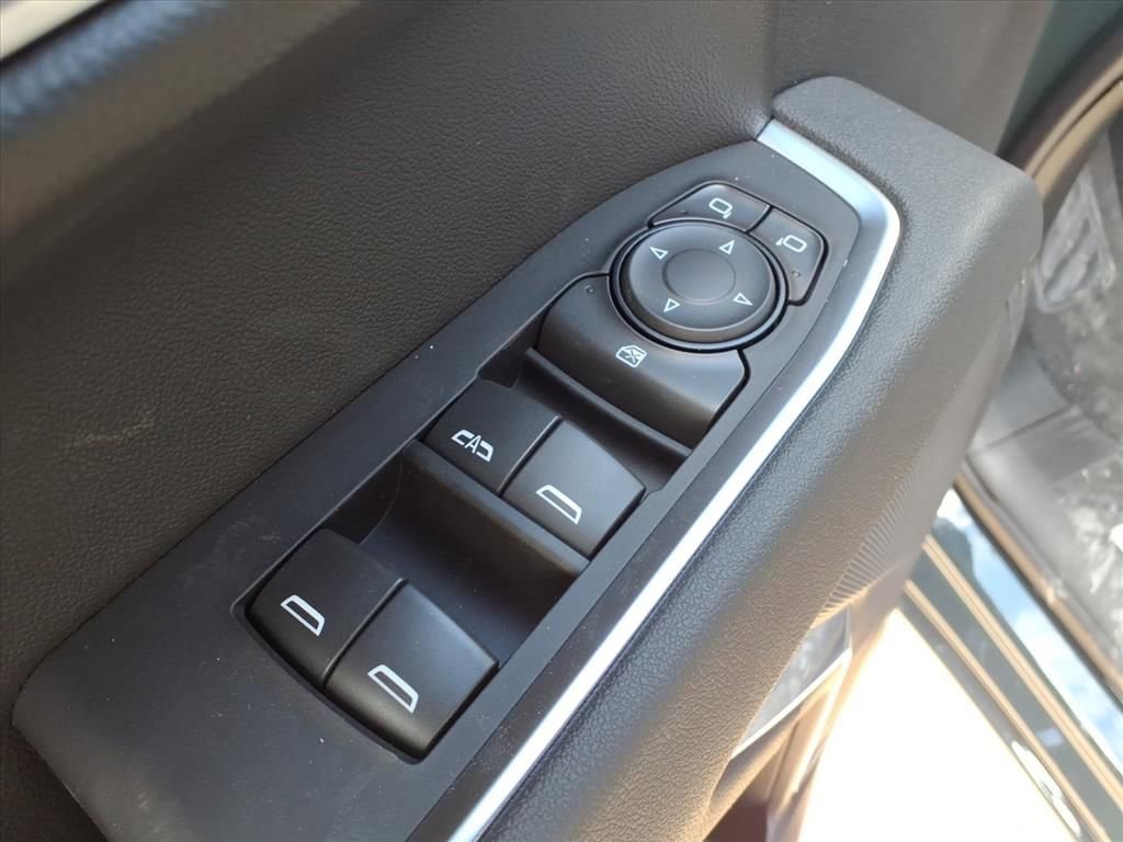 Thumbnail: 2026 Chevrolet Silverado 1500 - 14