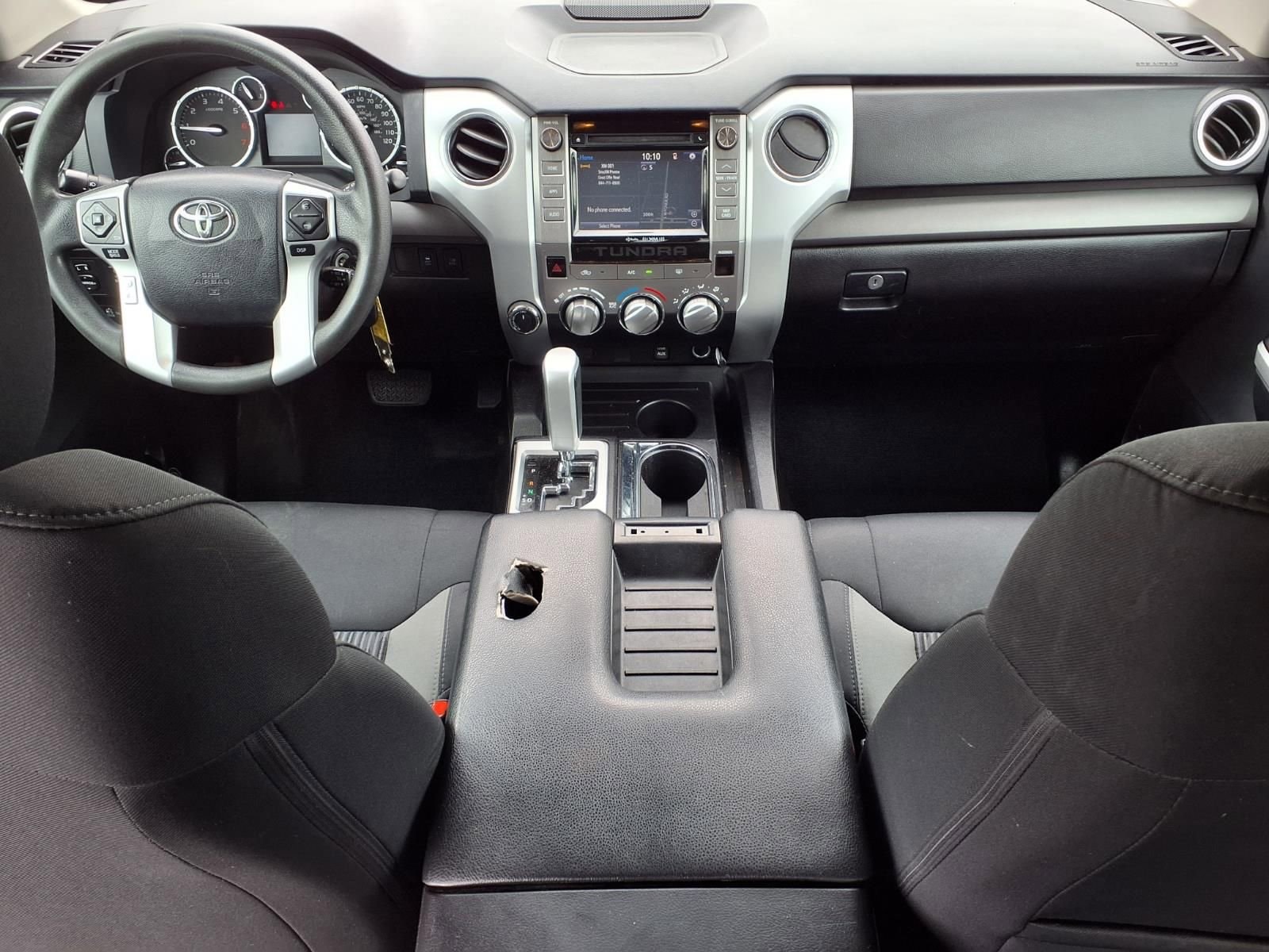 Thumbnail: 2015 Toyota Tundra - 13