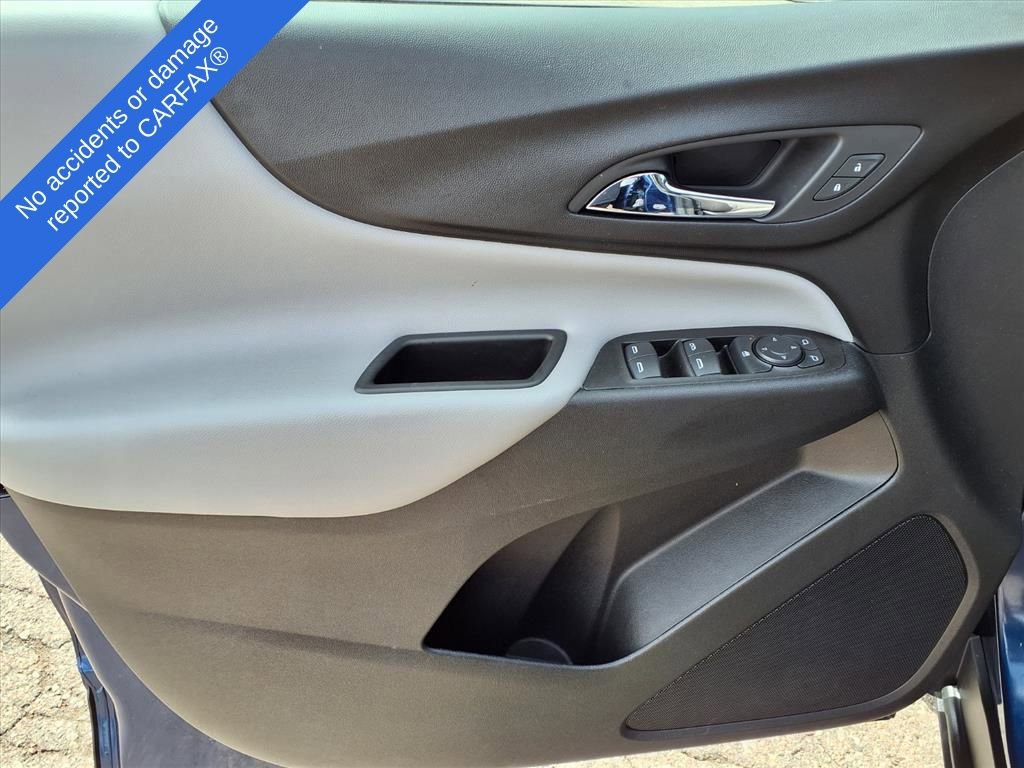 Thumbnail: 2022 Chevrolet Equinox - 16