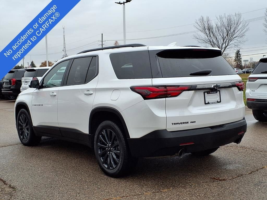 Thumbnail: 2023 Chevrolet Traverse - 8