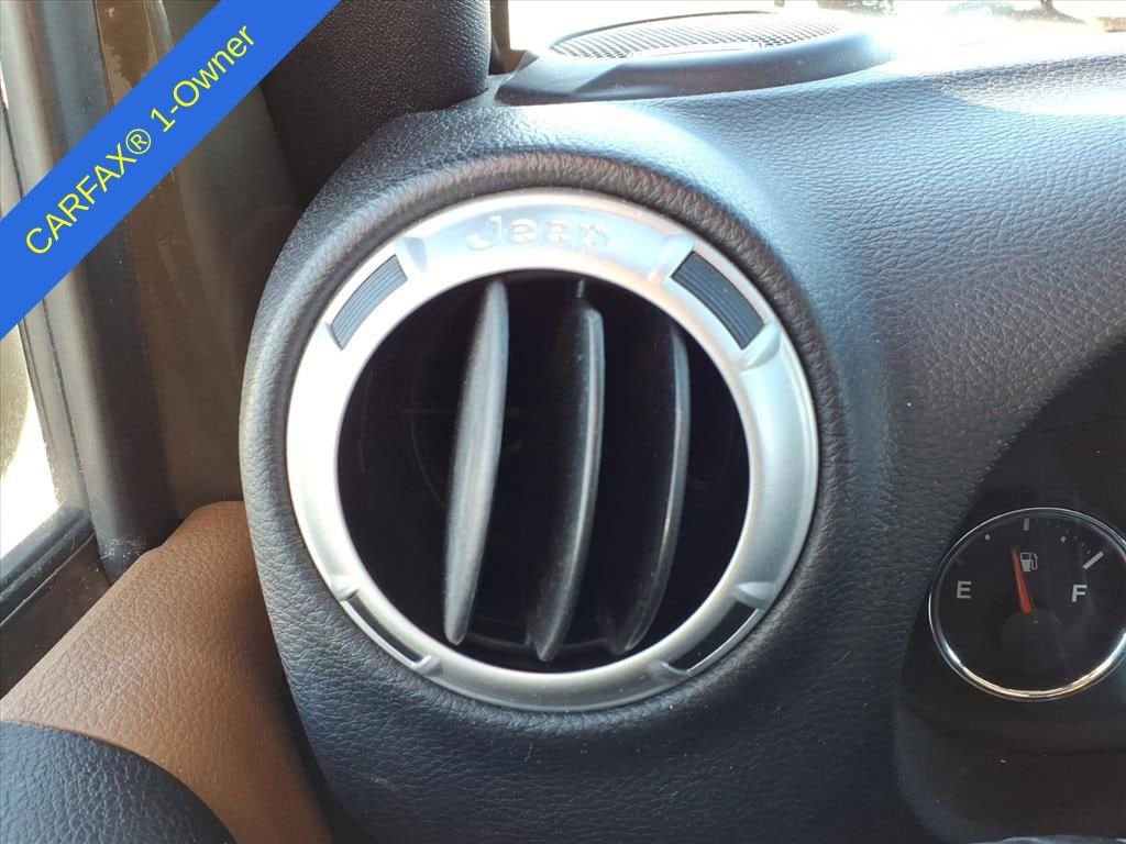 Thumbnail: 2016 Jeep Wrangler - 26