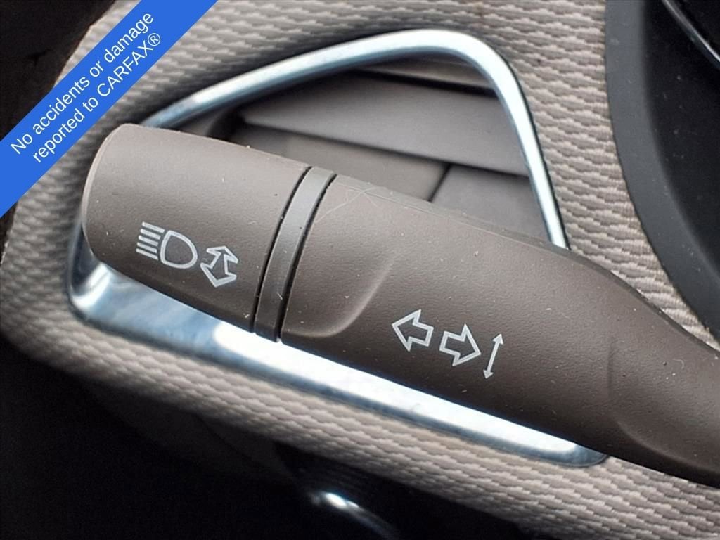 Thumbnail: 2016 Chevrolet Cruze - 22