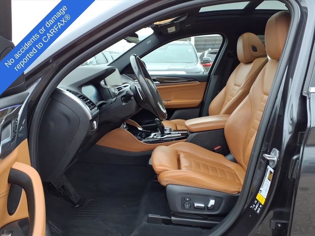 Thumbnail: 2021 BMW X4 - 18