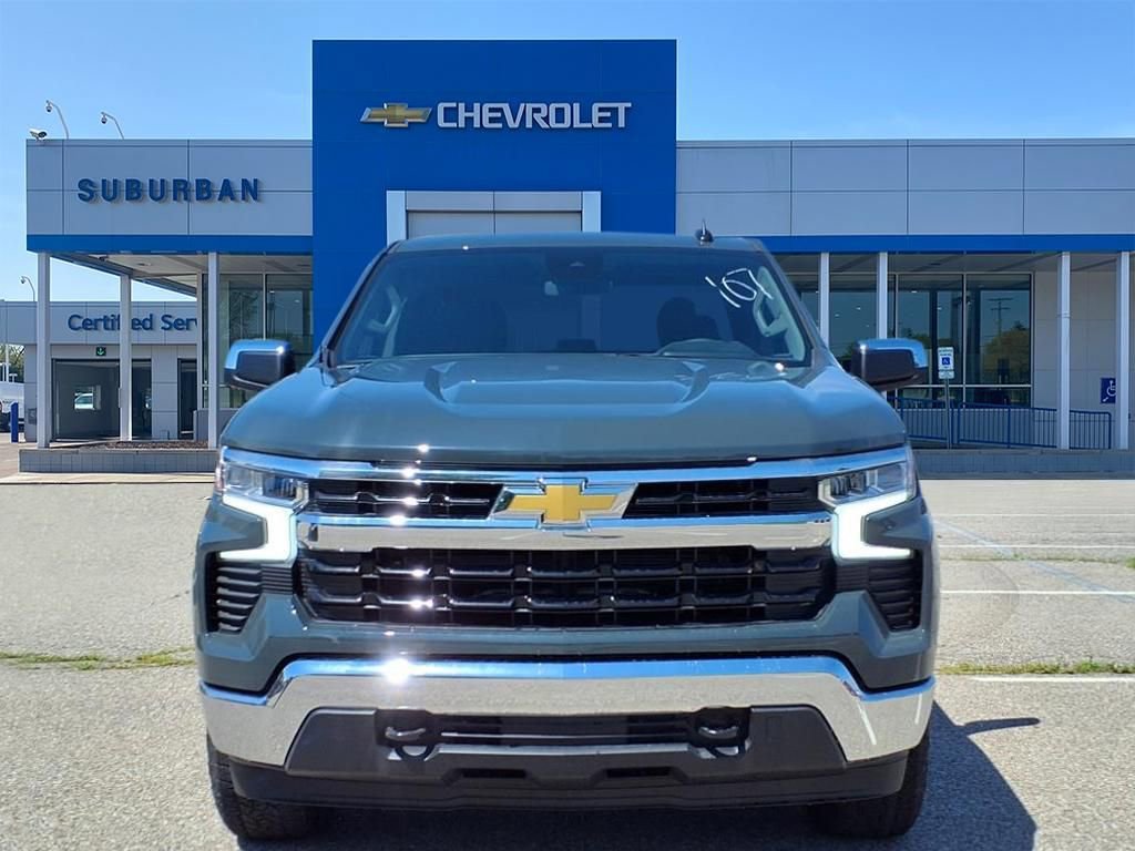 2026 Chevrolet Silverado 1500 LT photo 2
