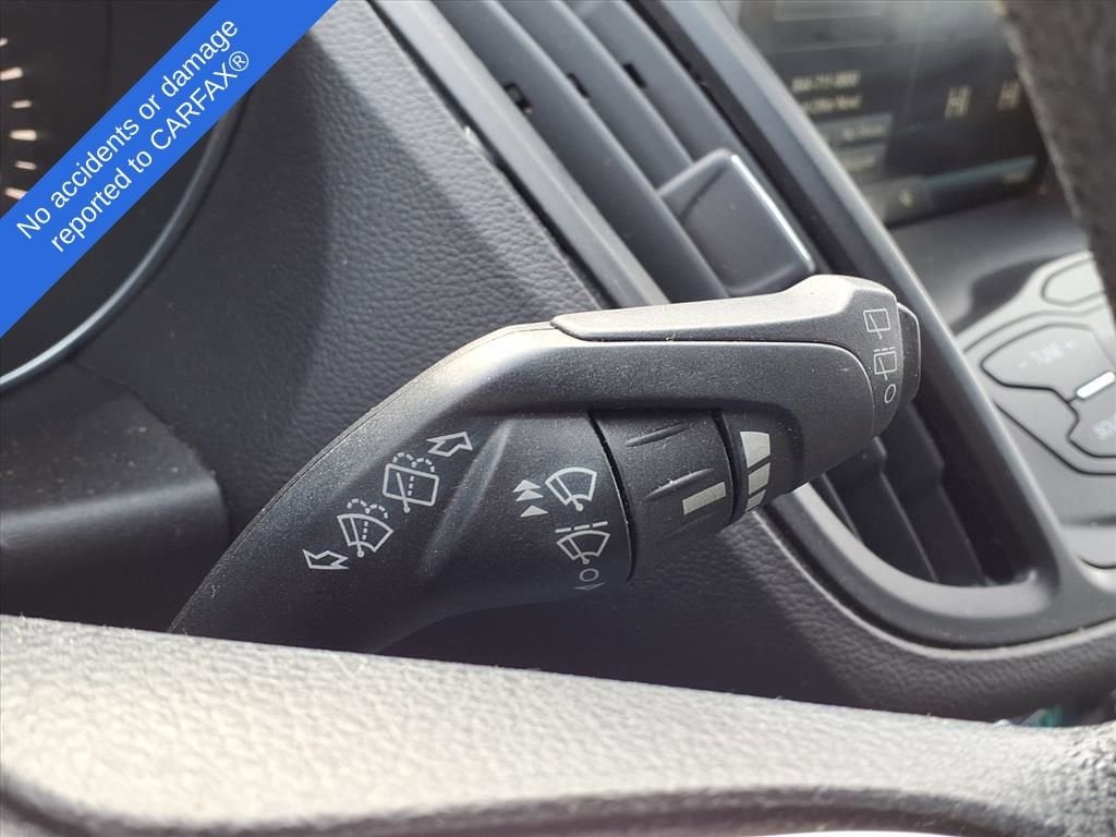 Thumbnail: 2014 Ford Escape - 22