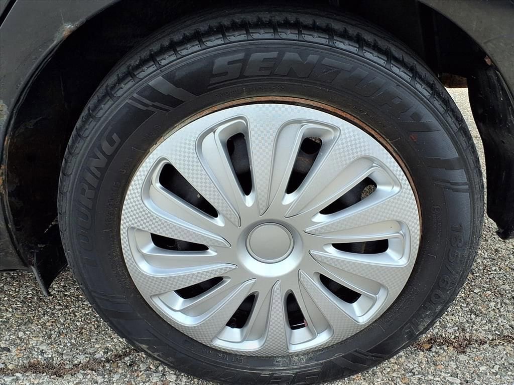 Thumbnail: 2009 Toyota Yaris - 9