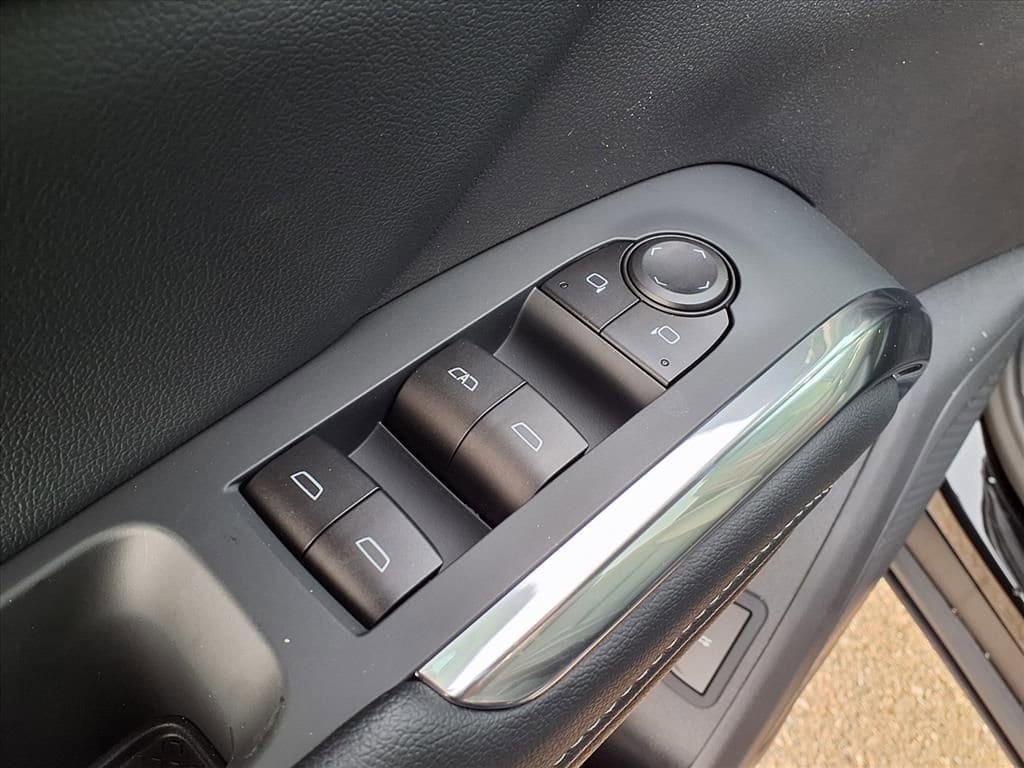 Thumbnail: 2026 Chevrolet Traverse - 13