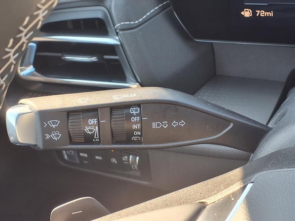 Thumbnail: 2026 Chevrolet Traverse - 19