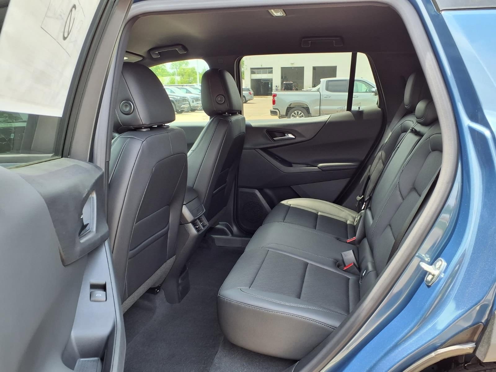 Thumbnail: 2026 Chevrolet Equinox - 10