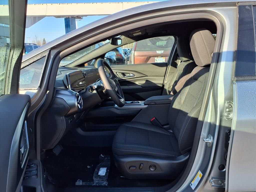 Thumbnail: 2026 Chevrolet Equinox - 15