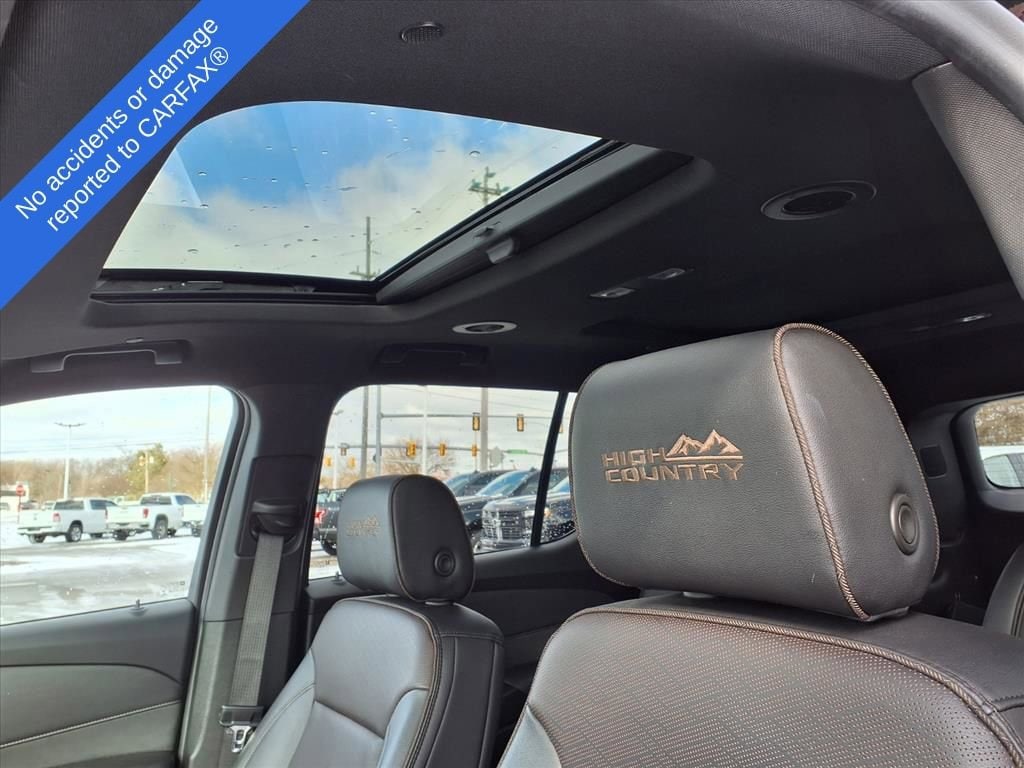 Thumbnail: 2023 Chevrolet Traverse - 18