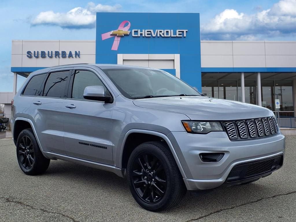 Thumbnail: 2020 Jeep Grand Cherokee - 3