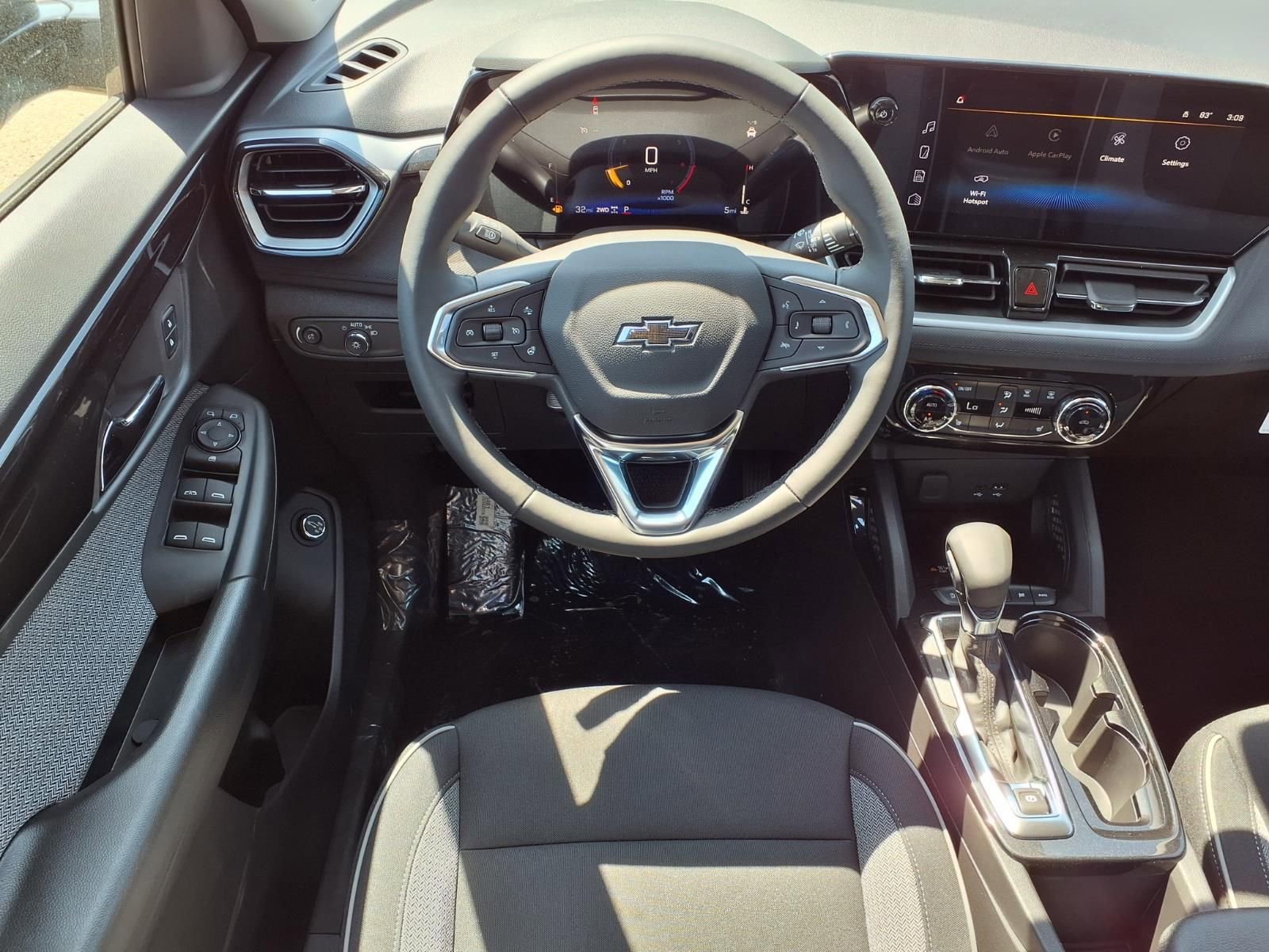 Thumbnail: 2026 Chevrolet TrailBlazer - 11