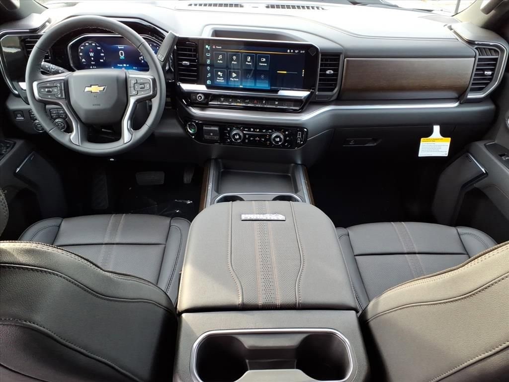 Thumbnail: 2026 Chevrolet Silverado 3500 - 10