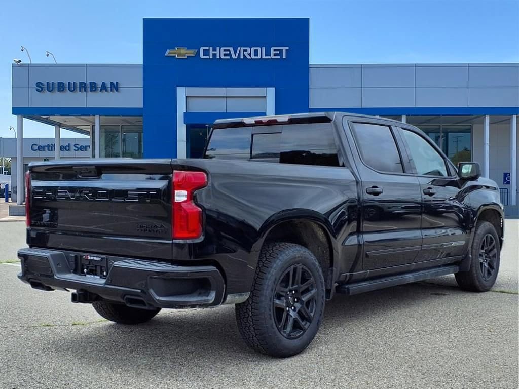 Thumbnail: 2025 Chevrolet Silverado 1500 - 4