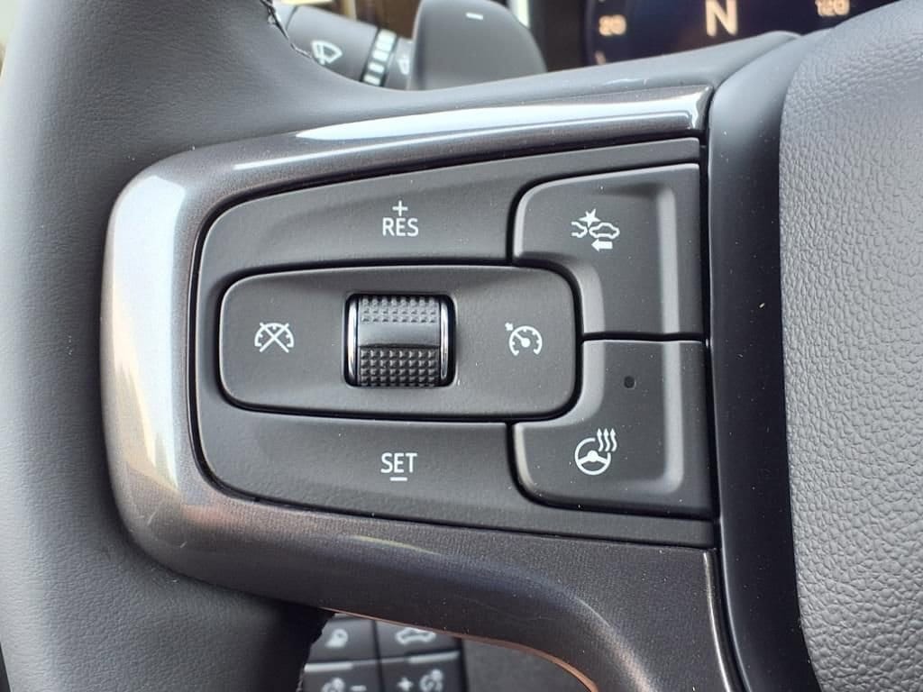 Thumbnail: 2026 Chevrolet Silverado 1500 - 16