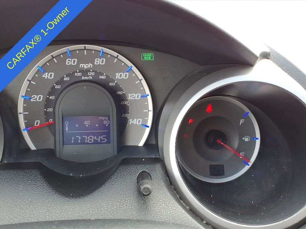 Thumbnail: 2011 Honda Fit - 18