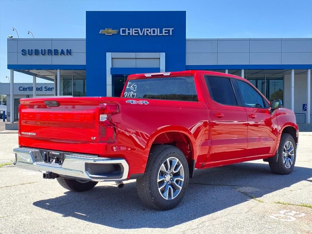 2026 Chevrolet Silverado 1500 LT photo 4