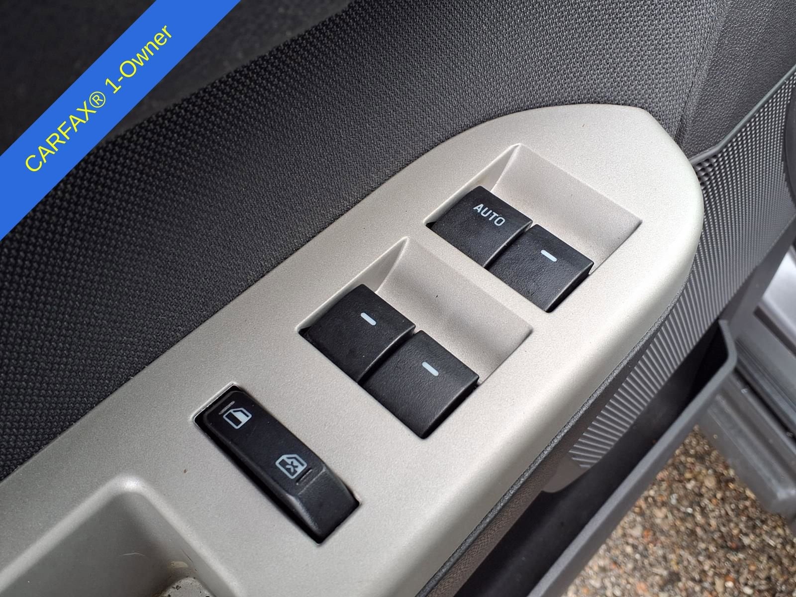 Thumbnail: 2010 Ford Escape - 14