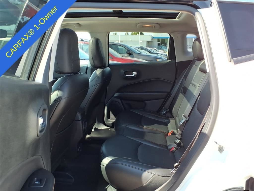 Thumbnail: 2019 Jeep Compass - 12