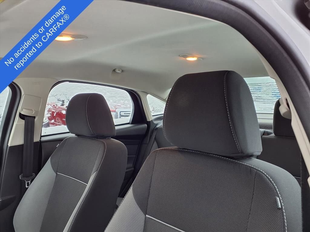 Thumbnail: 2012 Ford Focus - 18