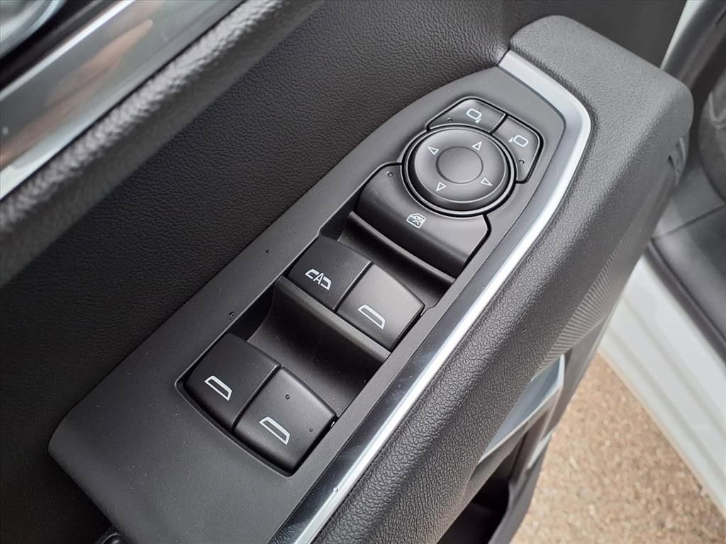 Thumbnail: 2026 Chevrolet Silverado 1500 - 11