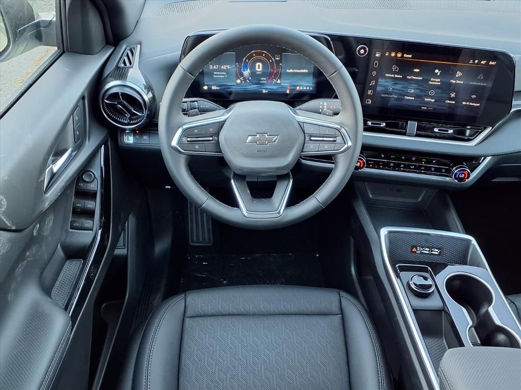 Thumbnail: 2026 Chevrolet Equinox - 11