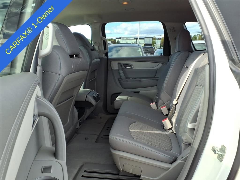 Thumbnail: 2014 Chevrolet Traverse - 11