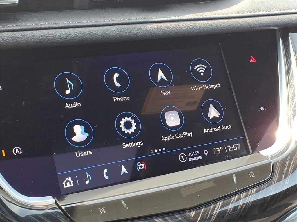Thumbnail: 2022 Cadillac XT6 - 21