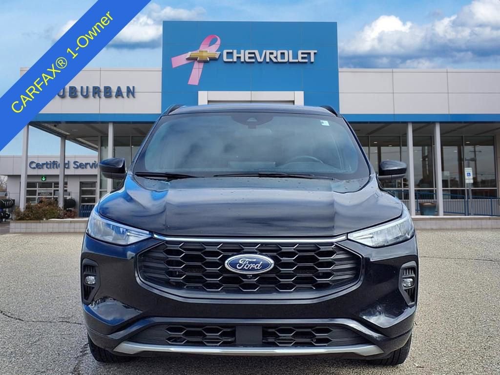 Thumbnail: 2023 Ford Escape - 2