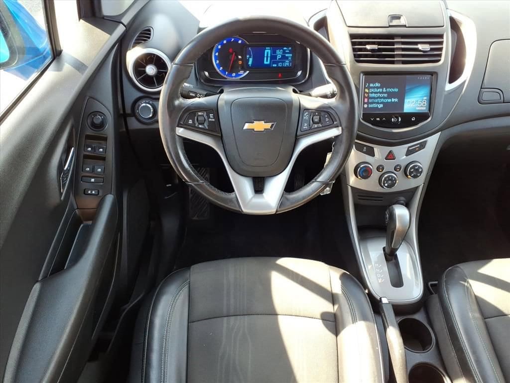 Thumbnail: 2016 Chevrolet Trax - 12