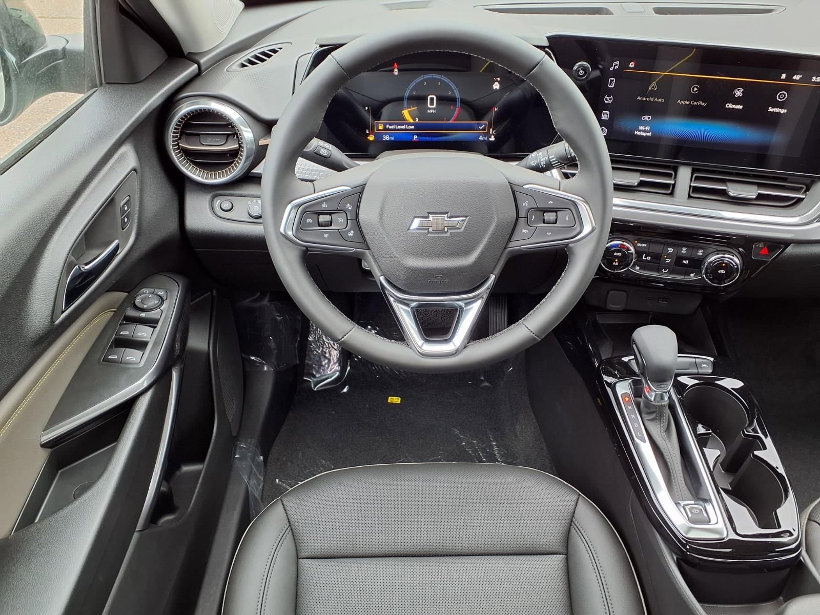 Thumbnail: 2026 Chevrolet Trax - 11