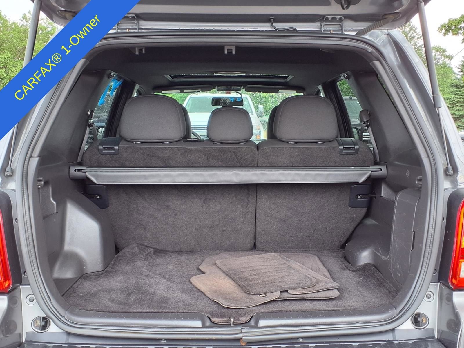 Thumbnail: 2010 Ford Escape - 10
