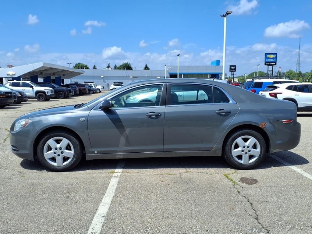 Thumbnail: 2008 Chevrolet Malibu - 8