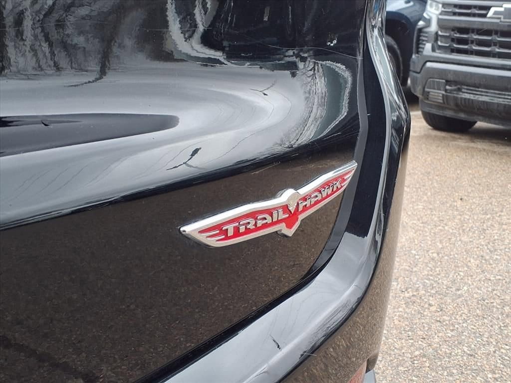 Thumbnail: 2019 Jeep Compass - 10