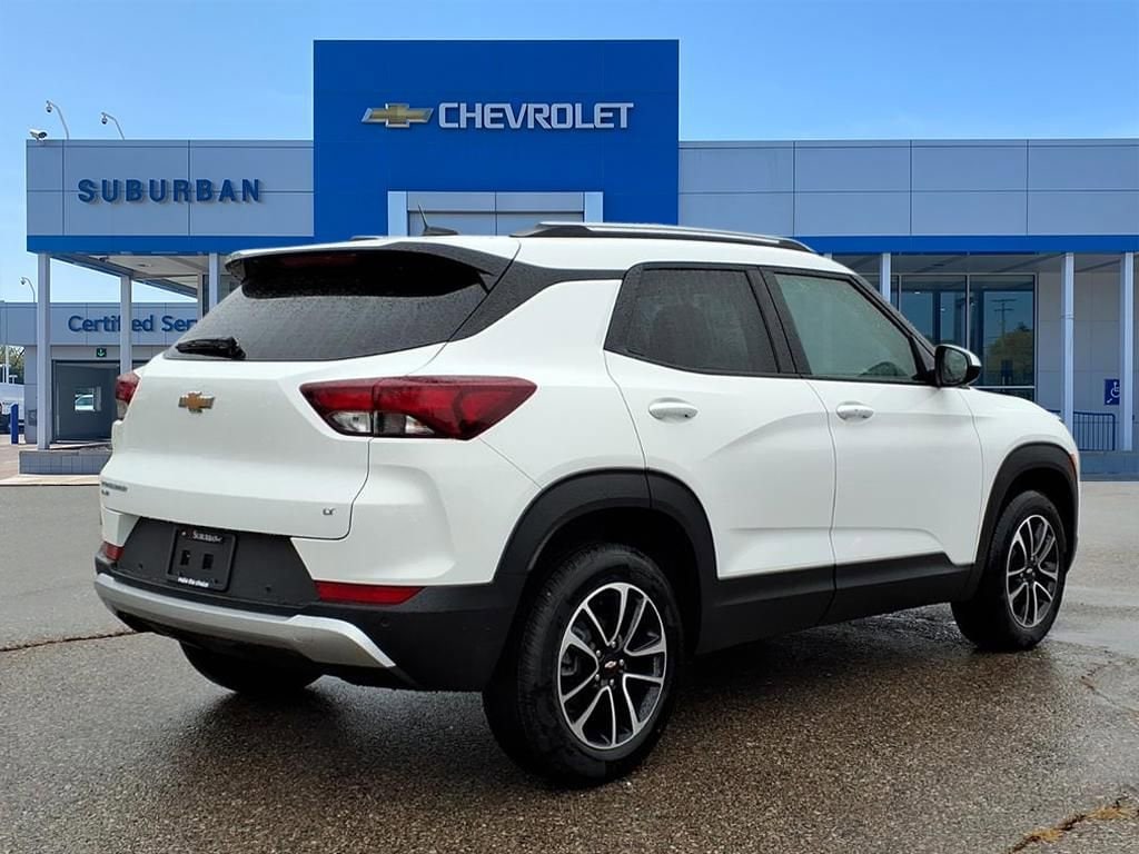 Thumbnail: 2026 Chevrolet TrailBlazer - 4