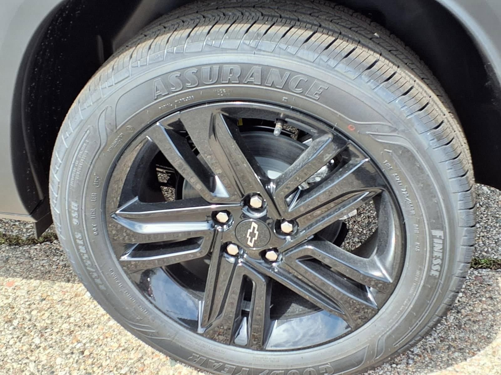 Thumbnail: 2026 Chevrolet Trax - 7