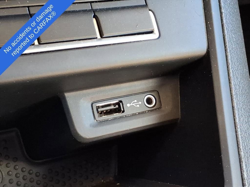 Thumbnail: 2016 Volkswagen Tiguan - 30