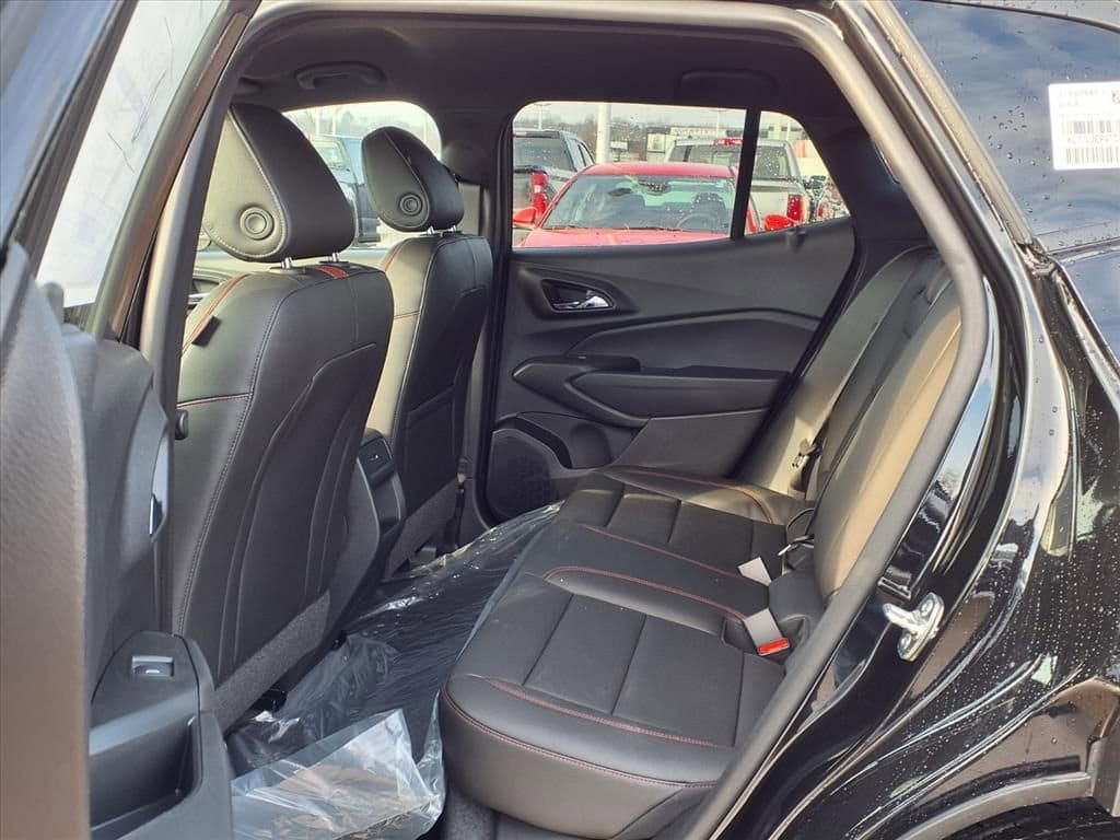 Thumbnail: 2026 Chevrolet Trax - 10