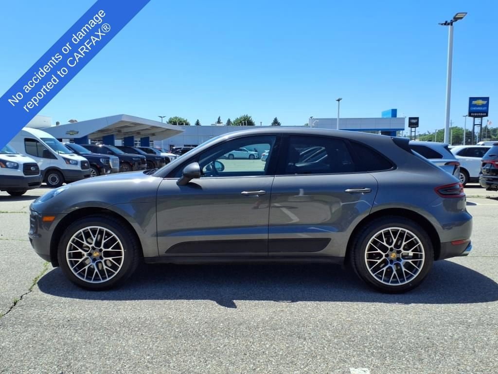 Thumbnail: 2018 Porsche Macan - 11