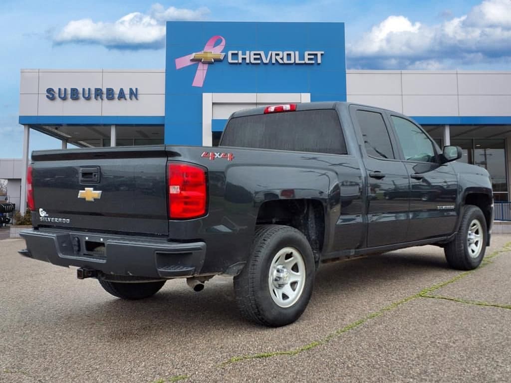 Thumbnail: 2018 Chevrolet Silverado 1500 - 5