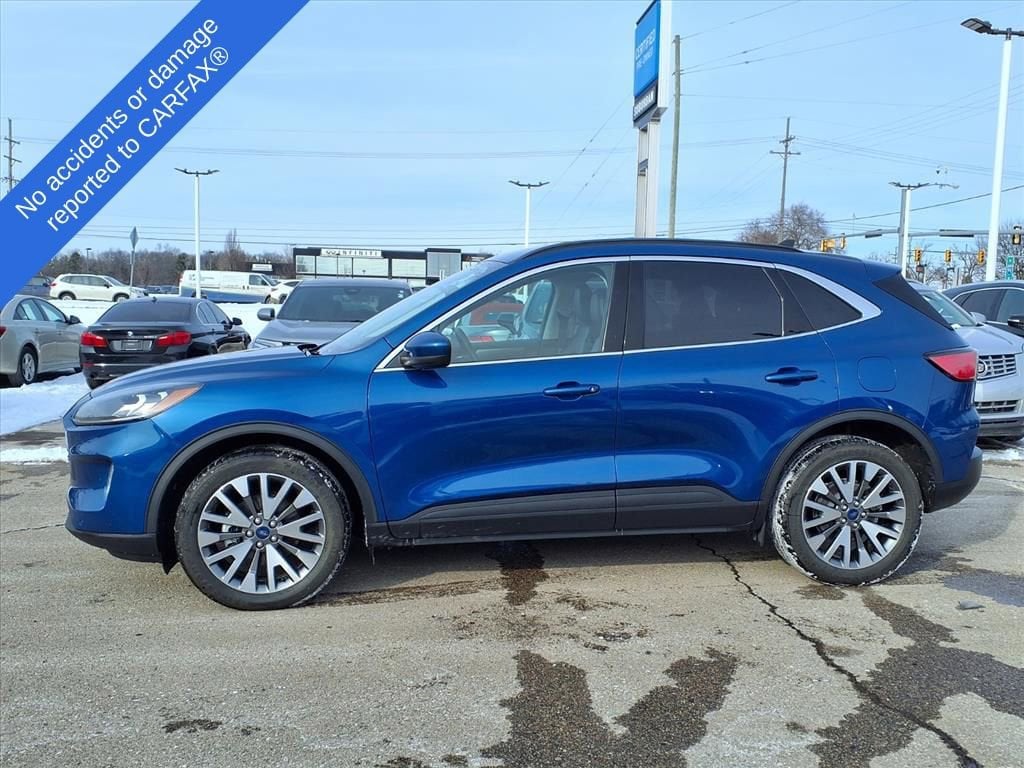 Thumbnail: 2022 Ford Escape - 8