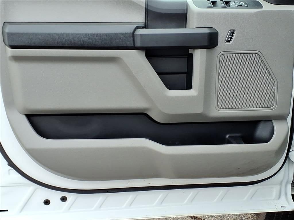 Thumbnail: 2020 Ford Econoline - 14