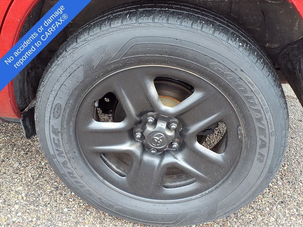 Thumbnail: 2010 Toyota RAV4 - 10