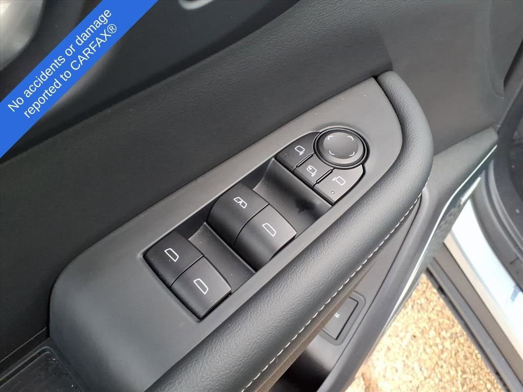 Thumbnail: 2025 Buick Enclave - 15