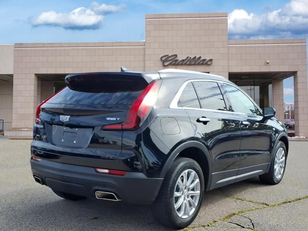 Used 2022 CADILLAC XT4 Luxury SUV