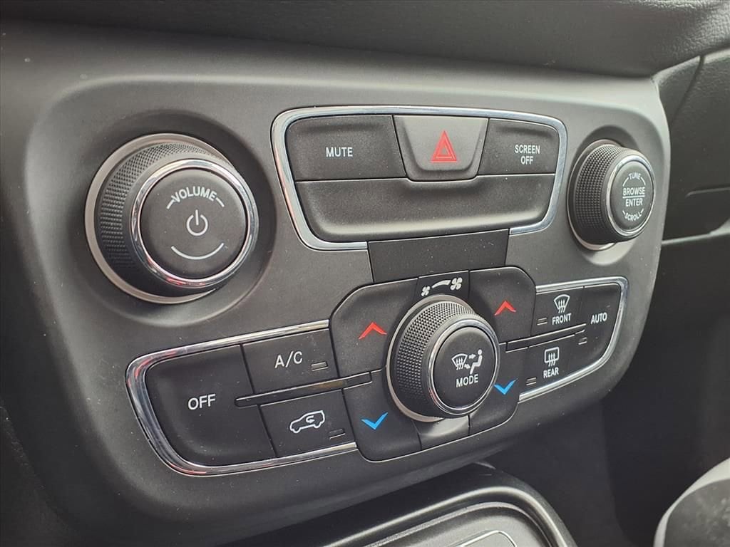 Thumbnail: 2019 Jeep Compass - 27