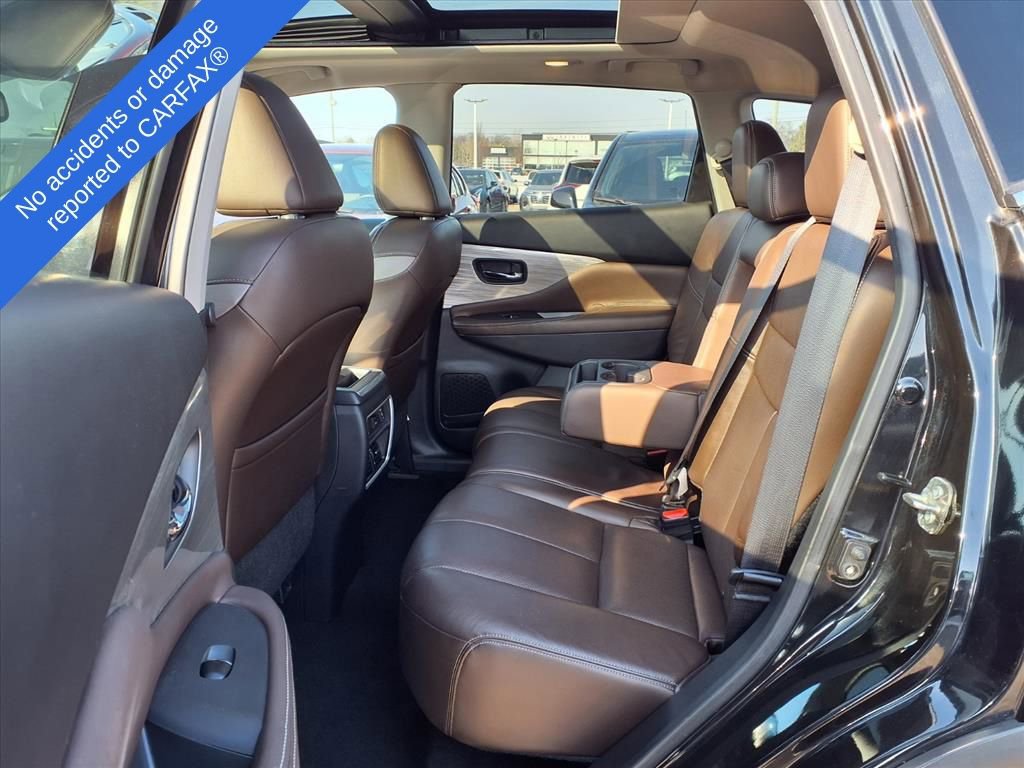 Thumbnail: 2016 Nissan Murano - 11