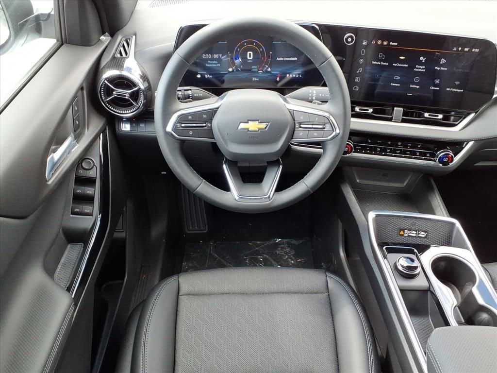 Thumbnail: 2026 Chevrolet Equinox - 11