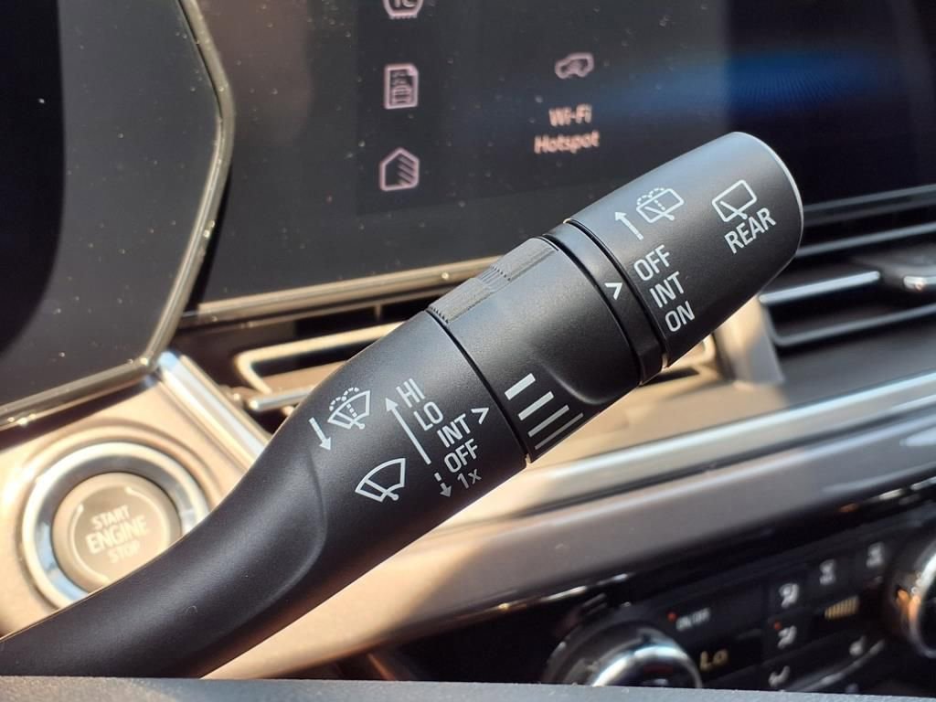 Thumbnail: 2025 Chevrolet Trax - 21